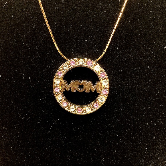 Vintage Mom Rhinestone Necklace - Picture 2 of 4